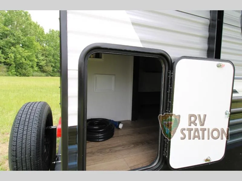 2027 Forest River Puma 26FKDS - Photo 3