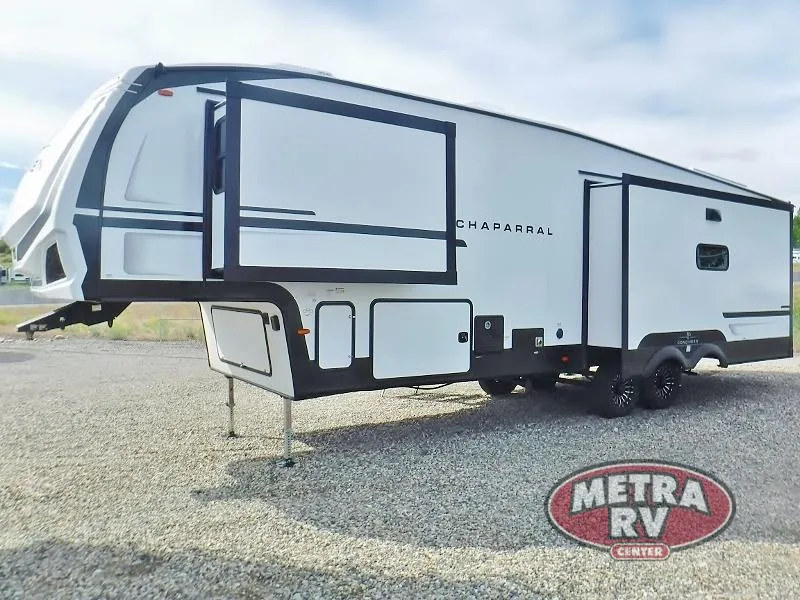 2026 Coachmen Chaparral 336TSIK - Photo 3