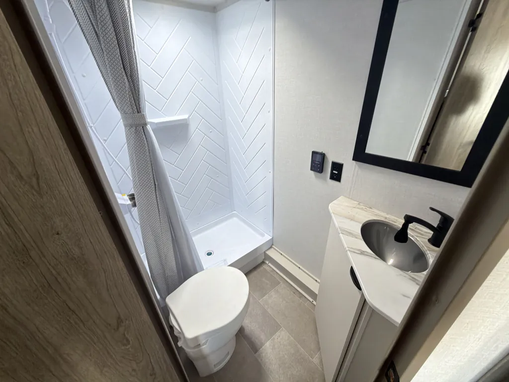 2027 Forest River Airelume 260, Photos photo 14