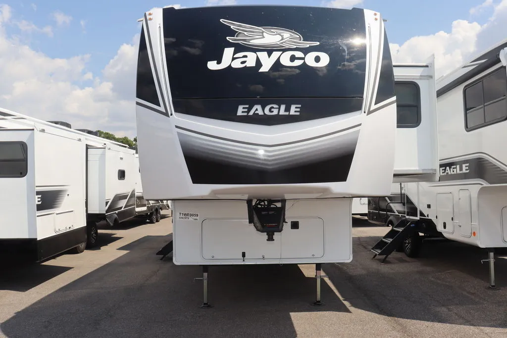 2026 Jayco Eagle 335LSTS - Photo 2