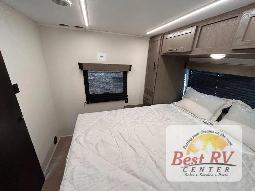 2026 Forest River Cherokee Alpha Wolf 33BH, Photos photo 75