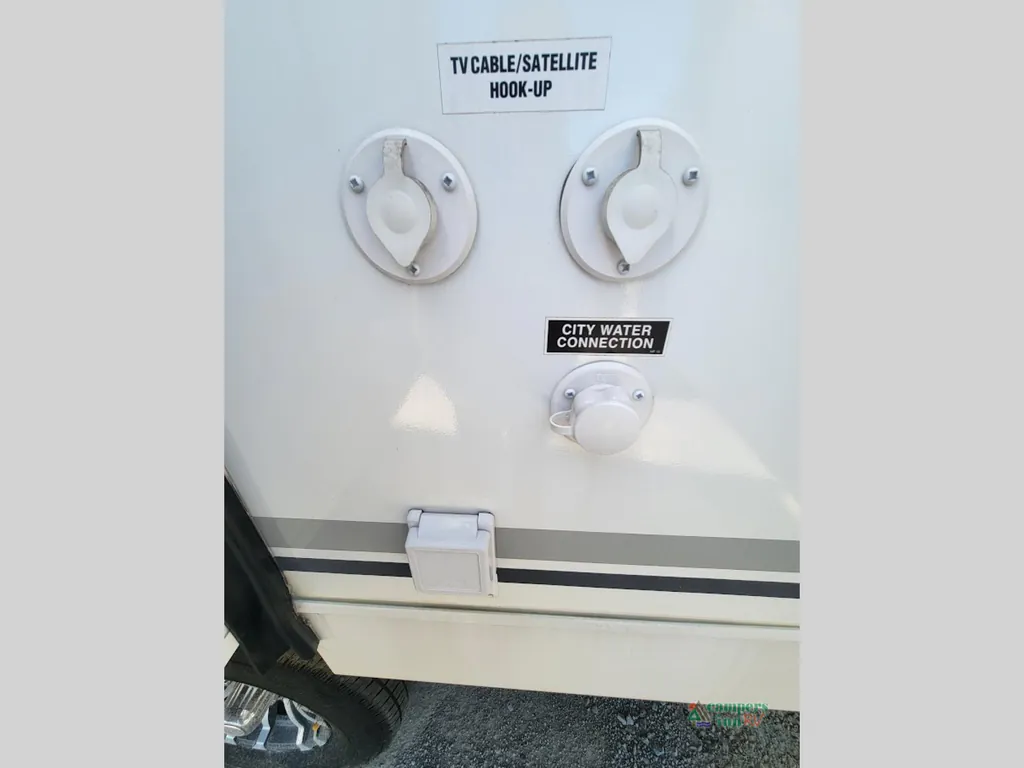2026 Coachmen Freedom Express Select 31SE, Photos photo 13