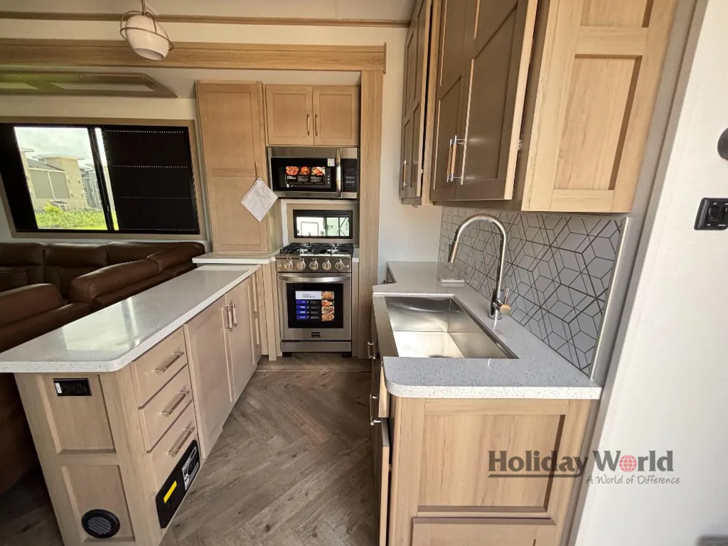 2026 Keystone Raptor 441, Photos photo 14