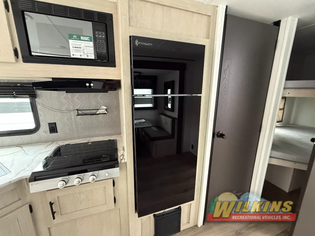 2026 Shasta RVs i-5 Edition 527BHS, Photos photo 18