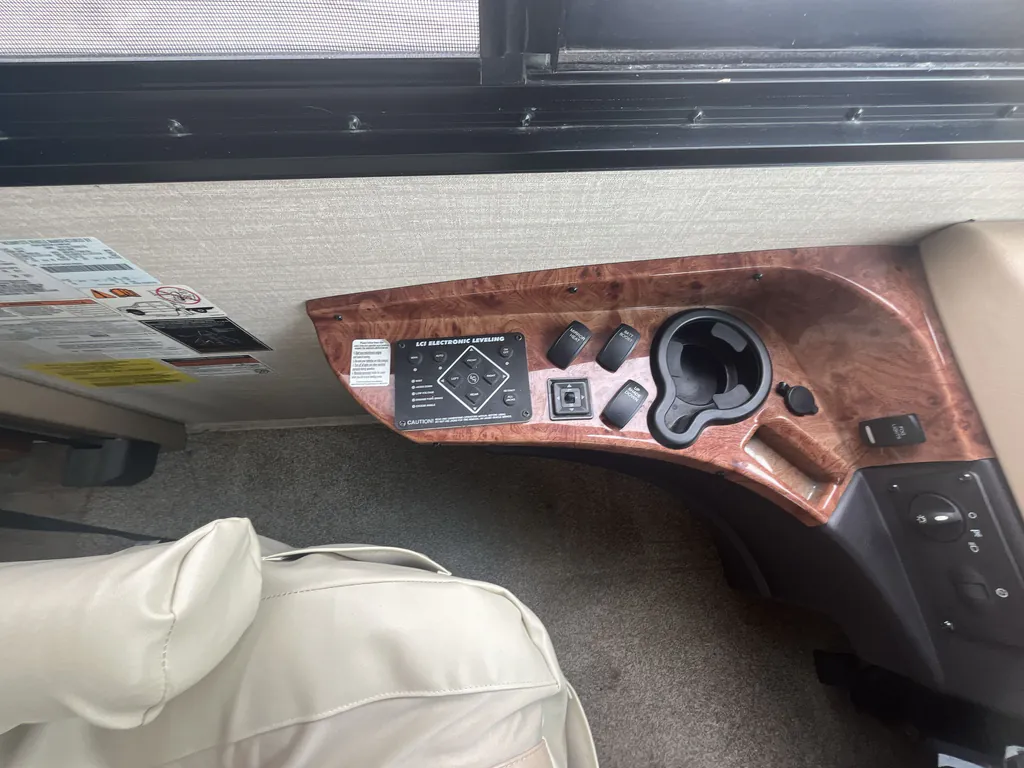 2018 Jayco Precept 35S, Photos photo 29