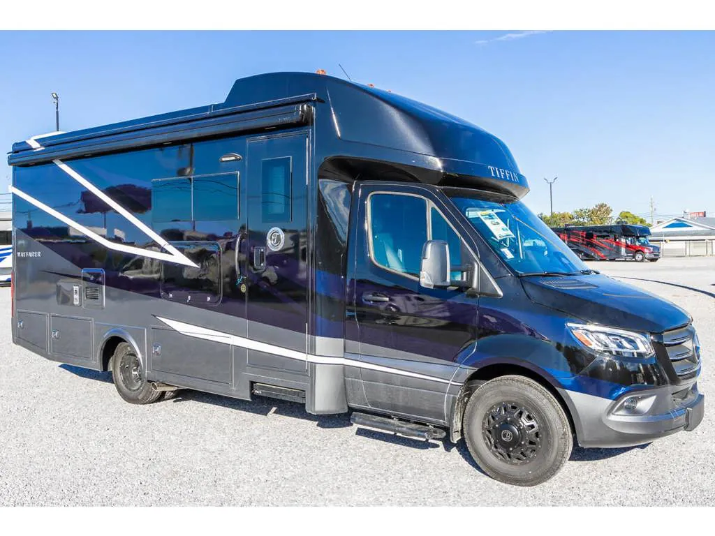 2027 Tiffin Wayfarer 25 RW