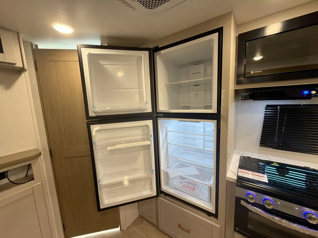 2027 Jayco Jay Flight SLX 262RLSW, Photos photo 7