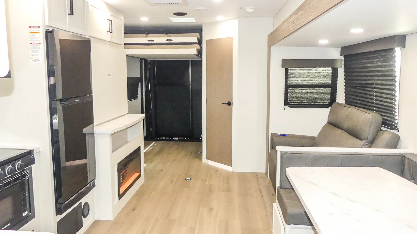 2026 Grand Design Momentum MAV 28MAV - Photo 3
