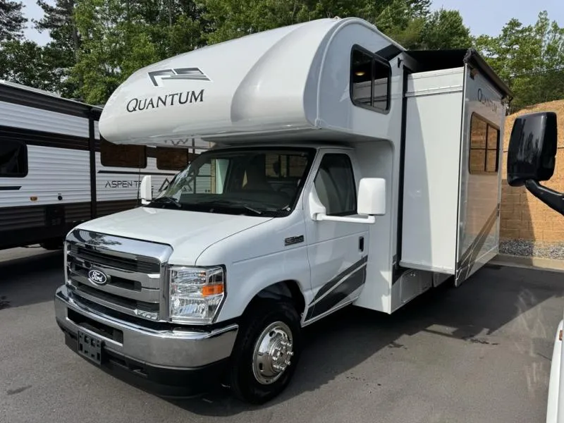 2026 Thor Motor Coach Quantum ESpec Essential LZ25 - Photo 4
