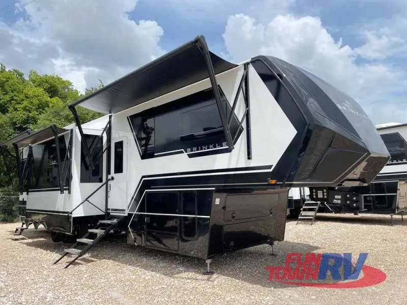 2026 Brinkley Model G 3970 - Photo 2