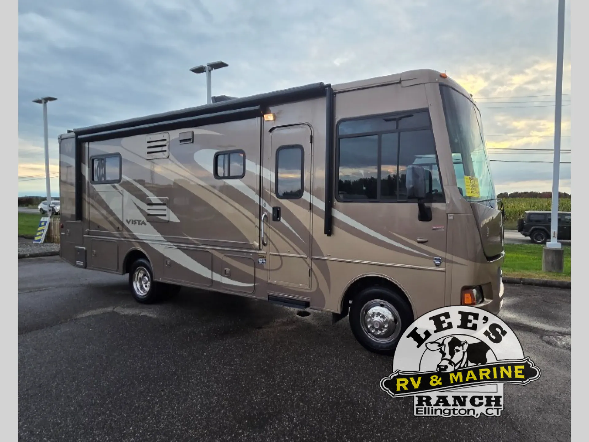 2013 Winnebago Vista 27N - Photo 4