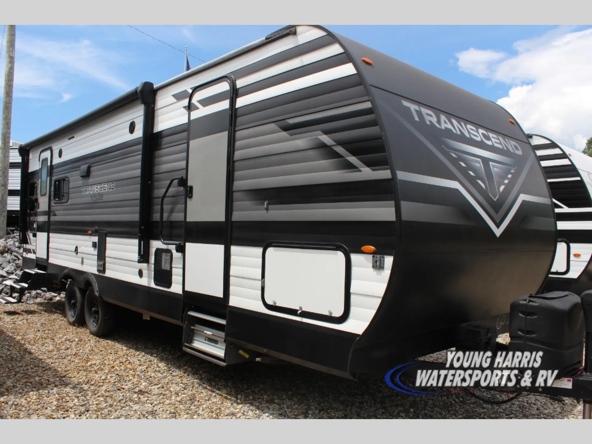 2023 Grand Design Transcend Xplor 245RL - Photo 2