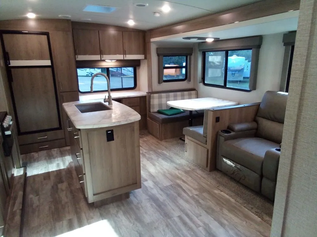 2022 Grand Design Imagine 2670 W/2 SLIDES - Photo 3
