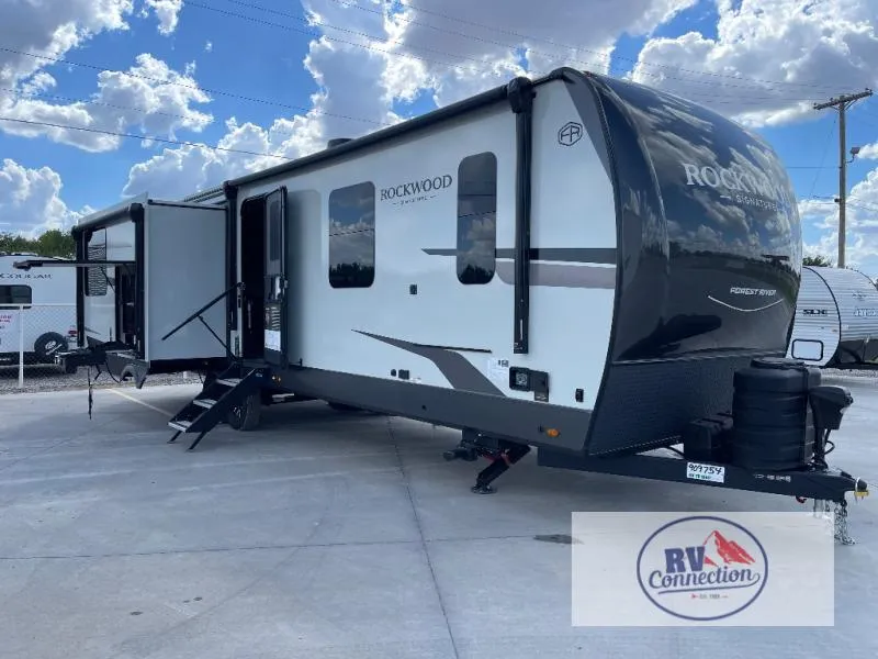 2026 Forest River Rockwood Signature 8332SB - Photo 2