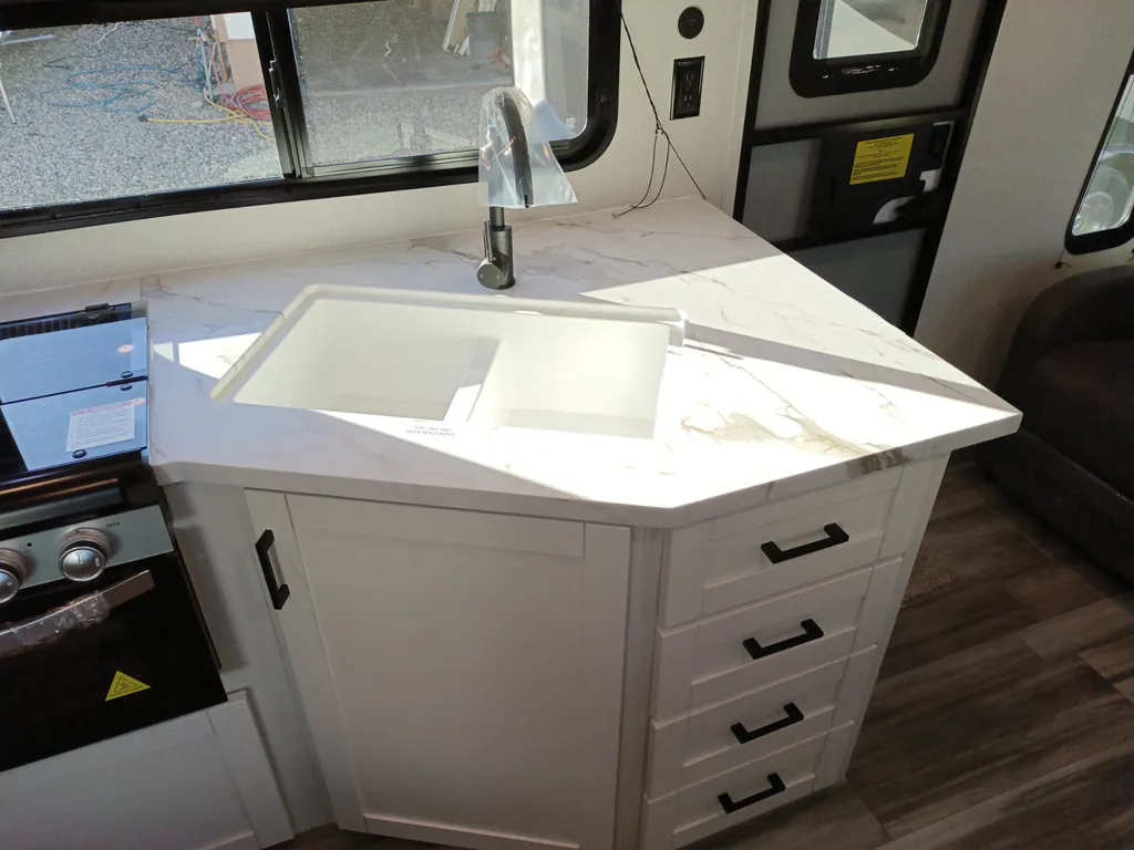 2026 Jayco Jay Flight SLX 262RLSW, Photos photo 13