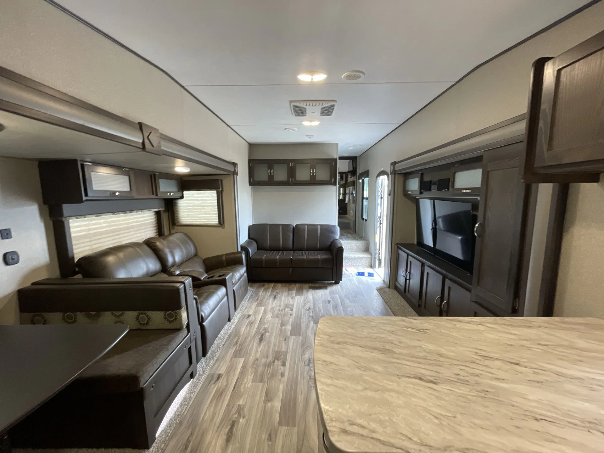 2018 Keystone Springdale 302FWRK — living area main