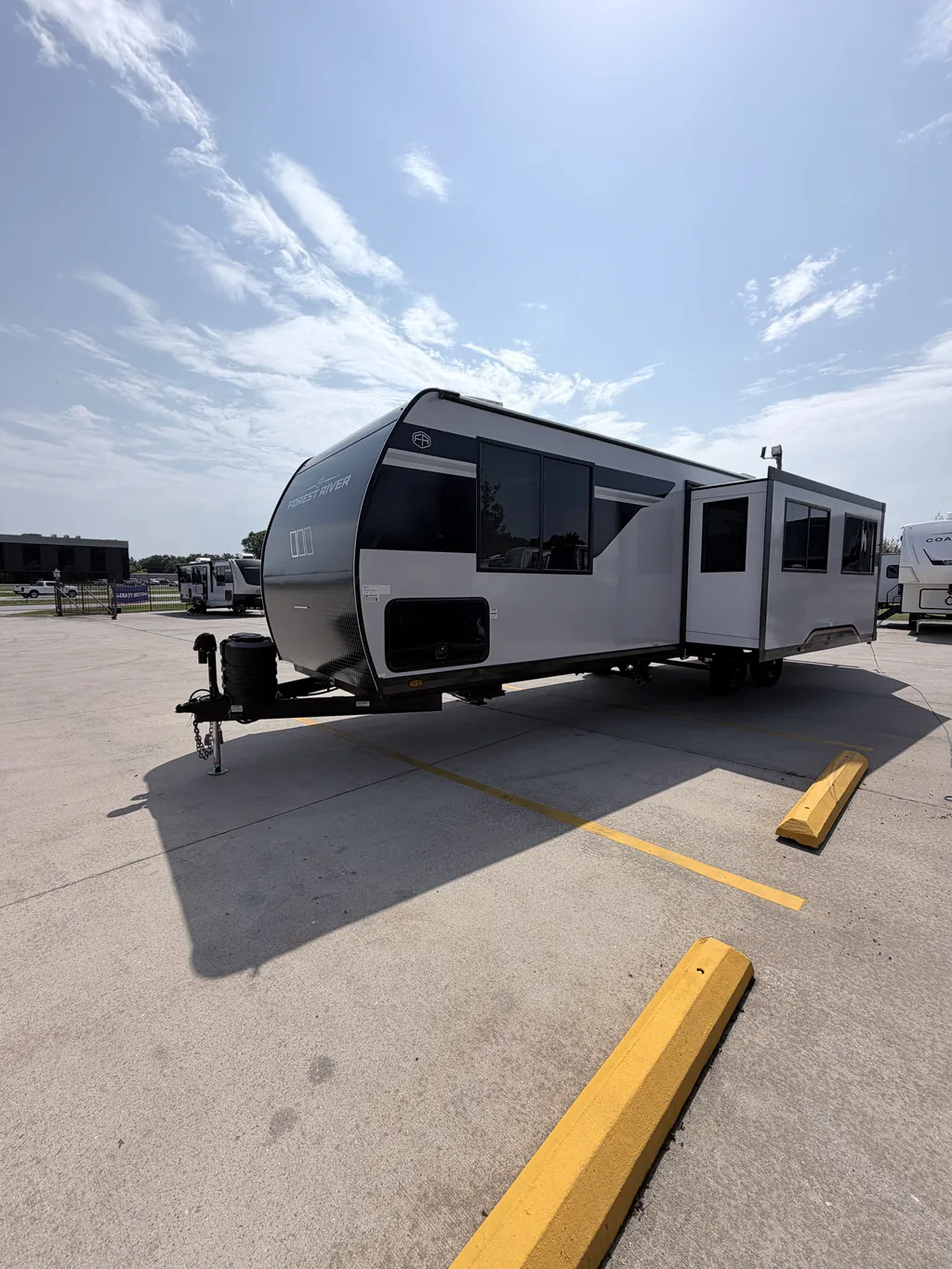 2027 Forest River Vibe 2900KB, Photos photo 3
