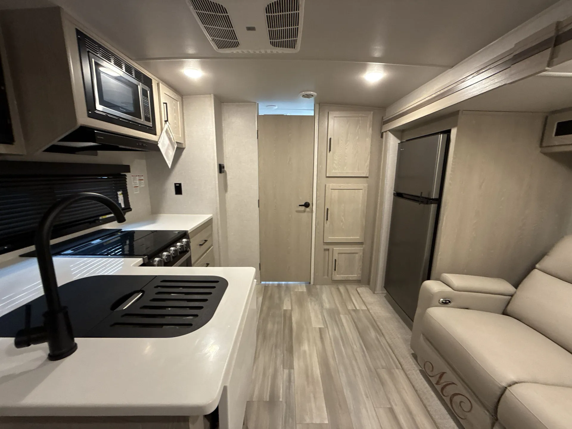 2023 Forest River Rockwood Mini Lite 2513S — front