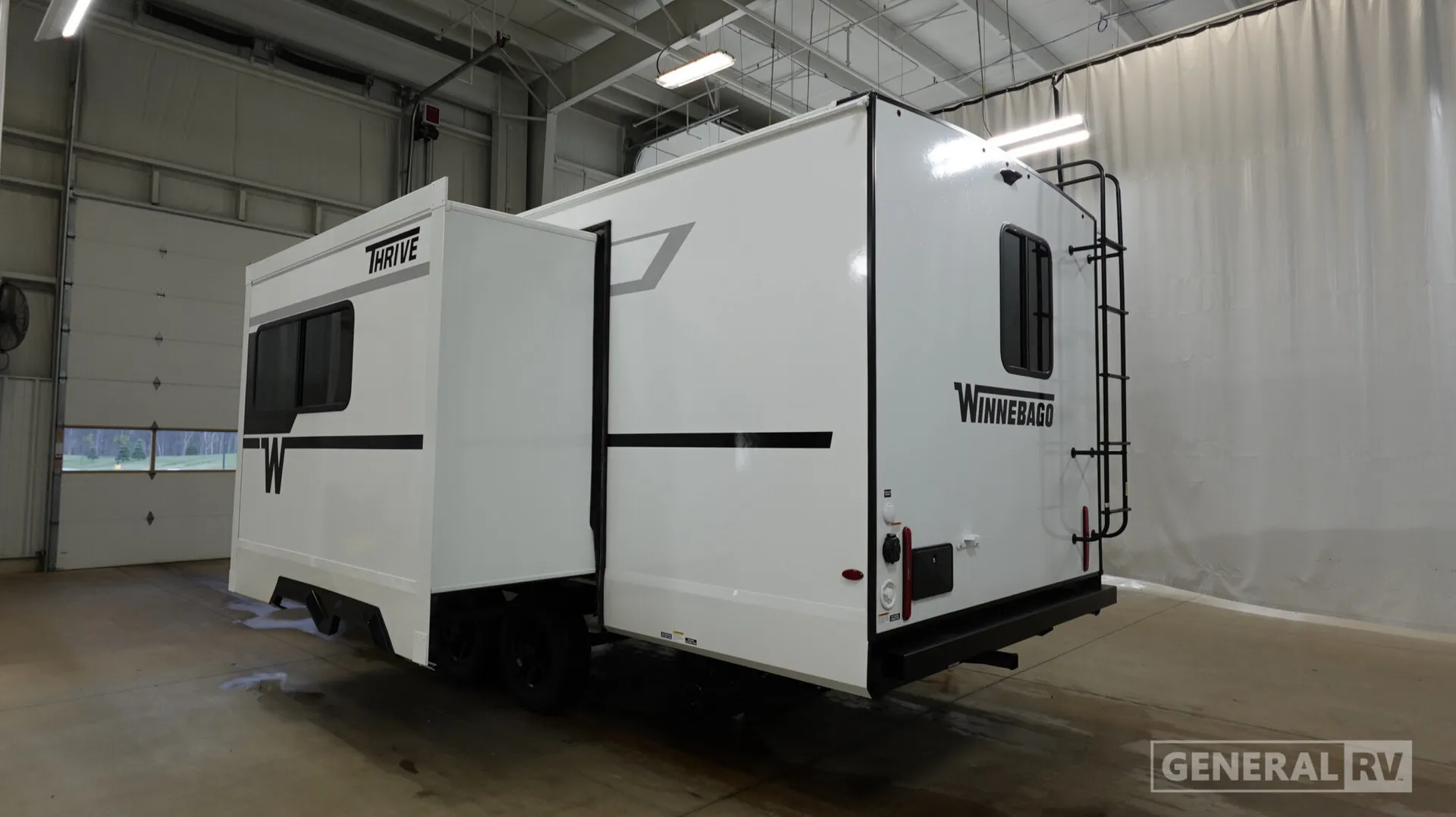 2026 Winnebago Thrive 22RBS - Photo 4