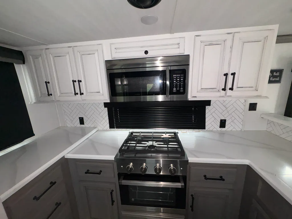 2023 Keystone Montana 3901RK, Photos photo 20
