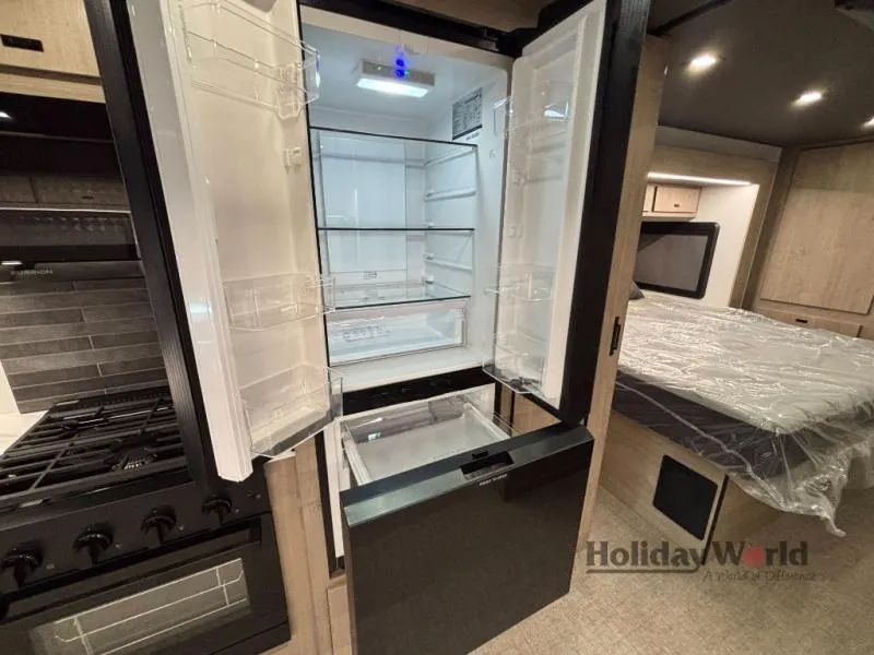 2027 Grand Design Lineage Series F 31ZW - Photo 3