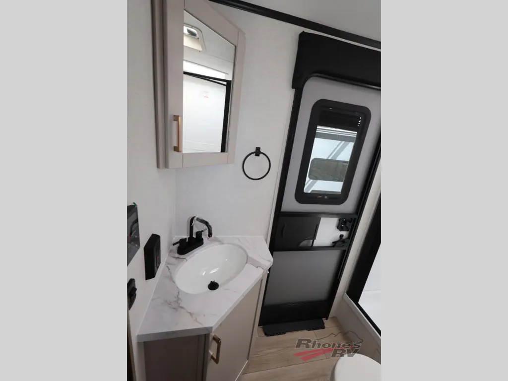 2027 Jayco Jay Feather 29BHB, Photos photo 4