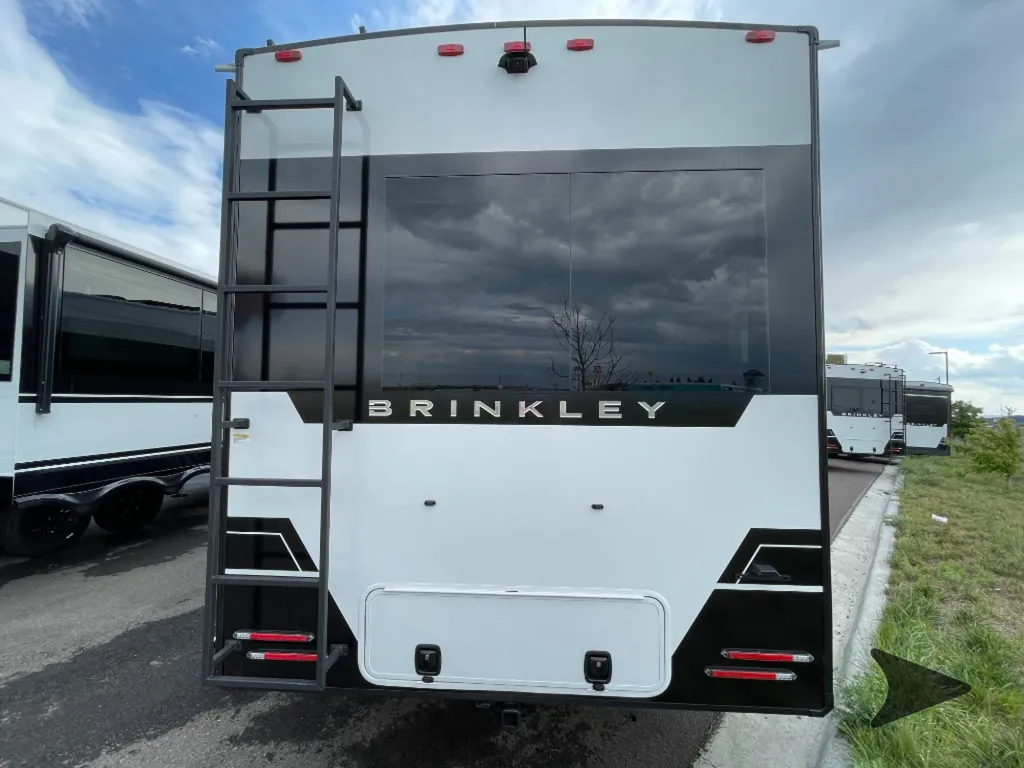 2026 Brinkley Model Z 3515, Photos photo 6