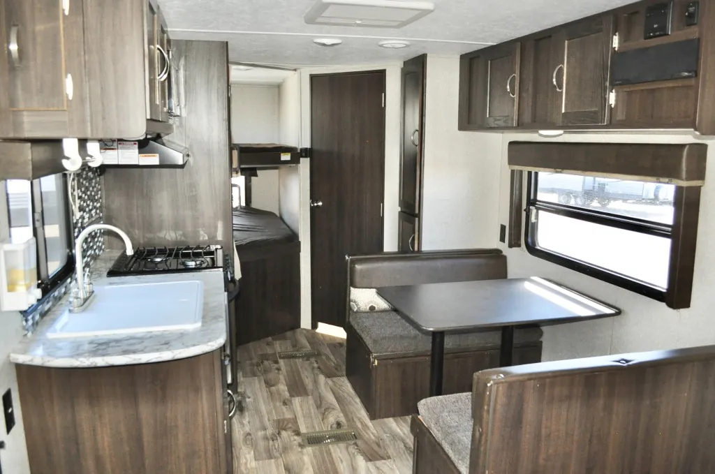 2018 Keystone Springdale 220BHWE, Photos photo 8