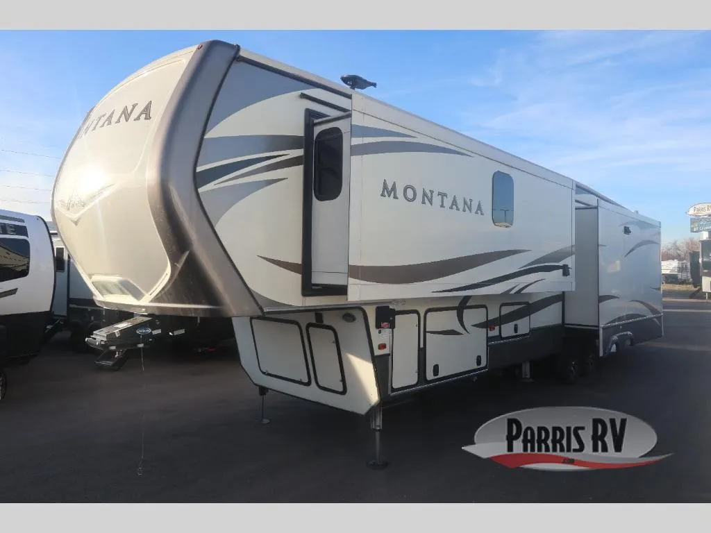 2017 Keystone Montana 3721 RL - Photo 3