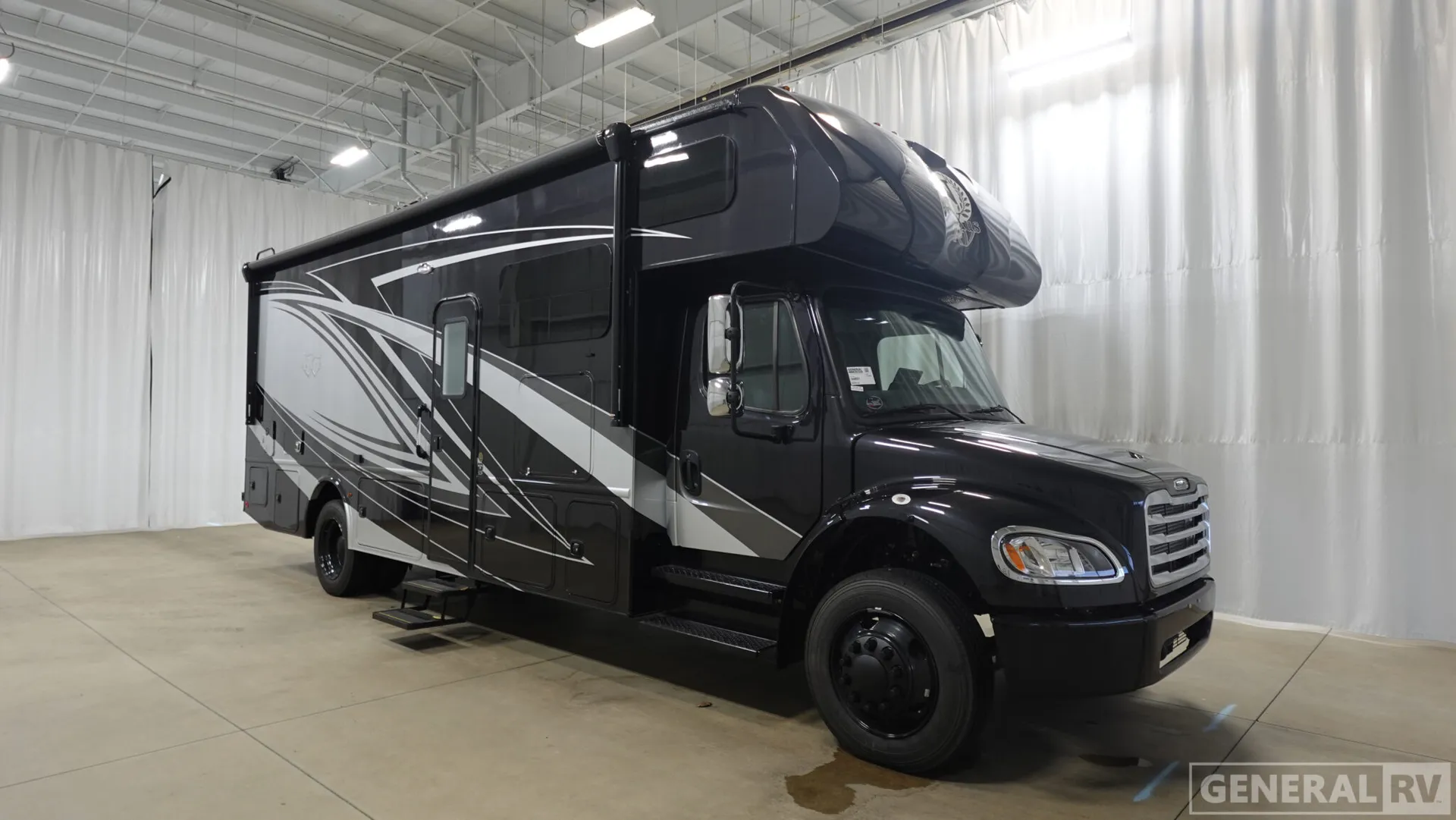 2026 NeXus RV Wraith 30F - Photo 2
