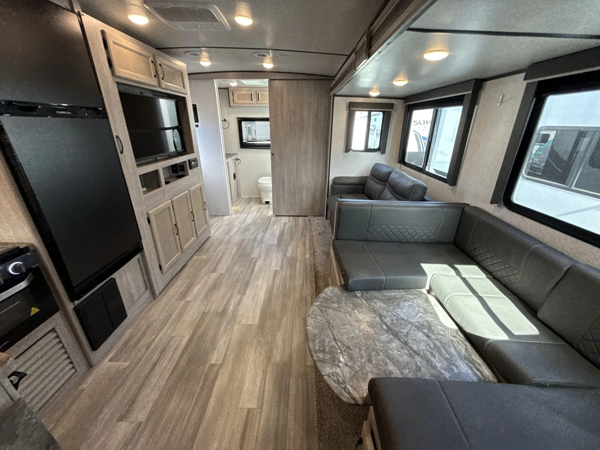 2021 Coachmen Northern Spirit Ultra Lite 2557RB — living area main