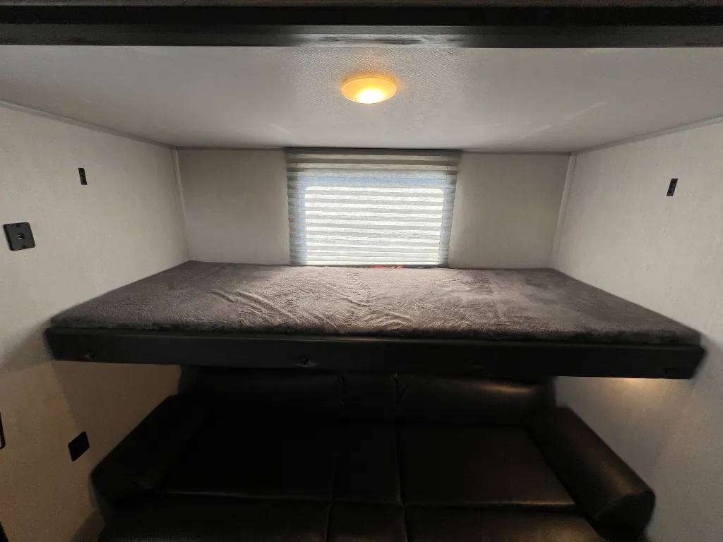 2022 Forest River Cherokee 294BH, Photos photo 7