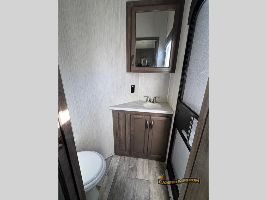 2020 Forest River Sandpiper 384QBOK, Photos photo 34
