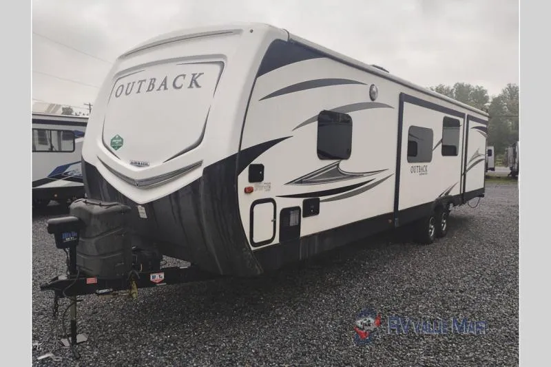 2017 Keystone Outback 325BH - Photo 4