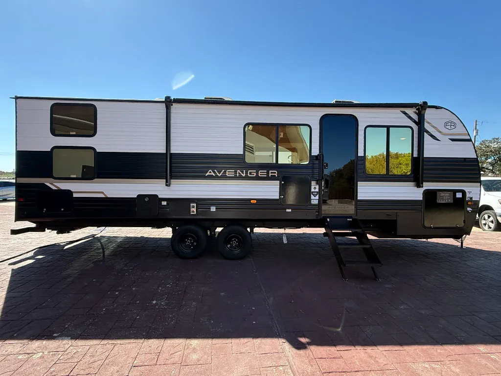 2027 Forest River Avenger 26DBS - Photo 4