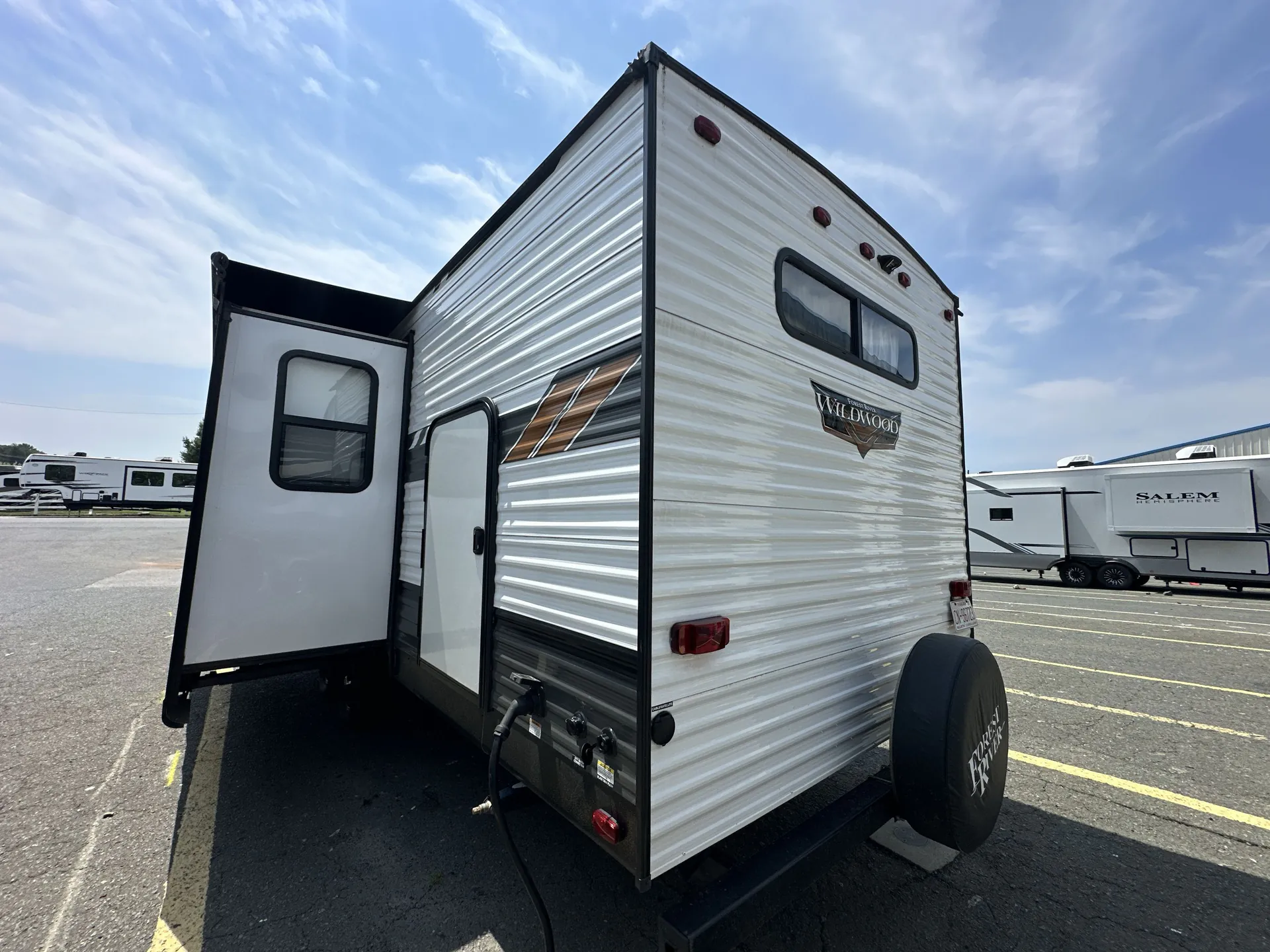 2022 Forest River Wildwood 29VBUD — backside
