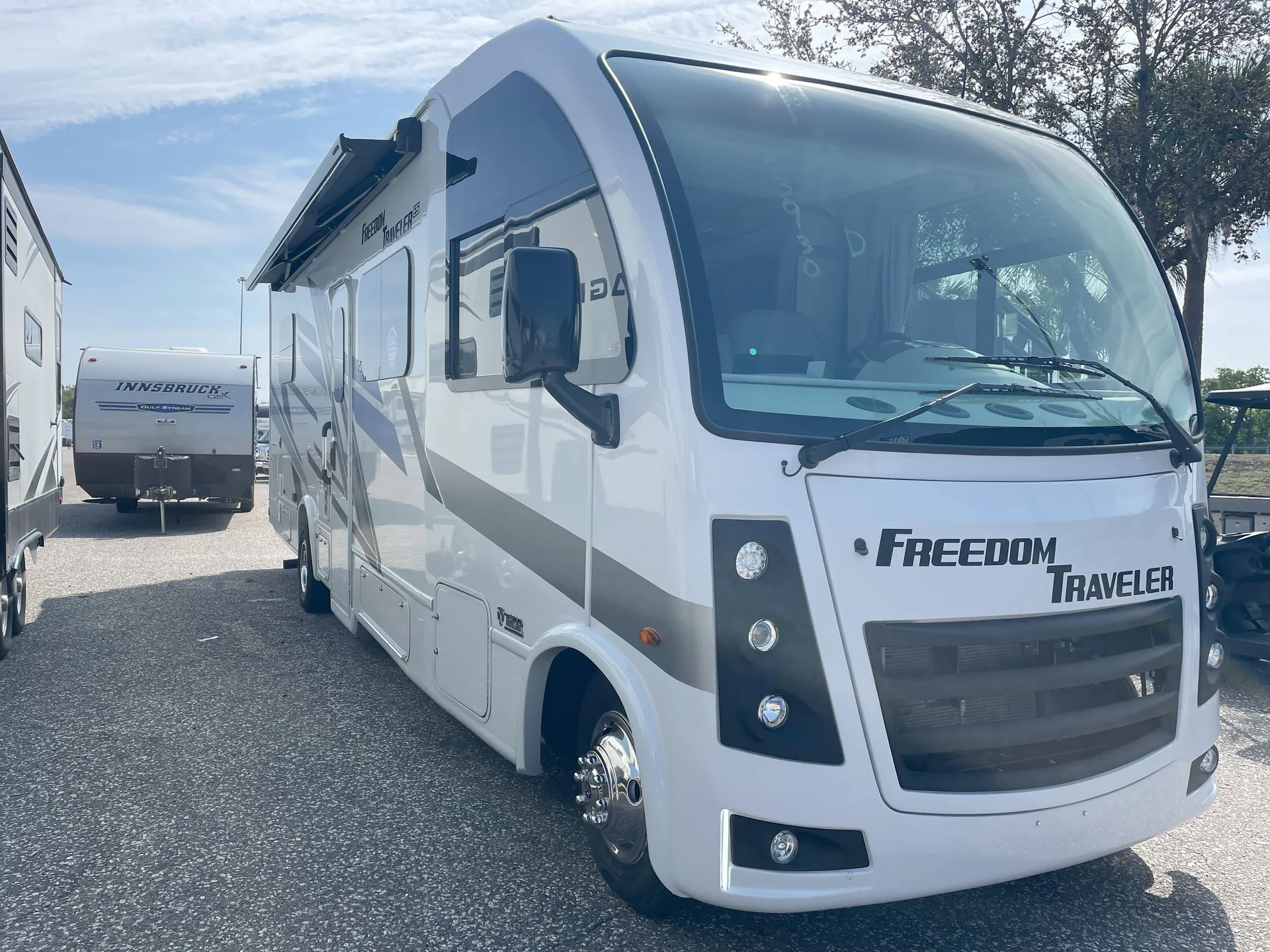 2026 Thor Motor Coach Freedom Traveler A28 - Photo 2