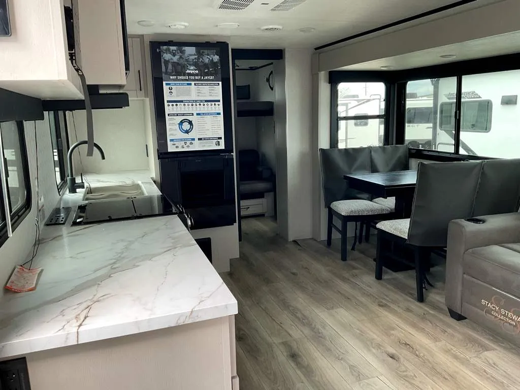 2026 Jayco Jay Feather 29QBH, Photos photo 6