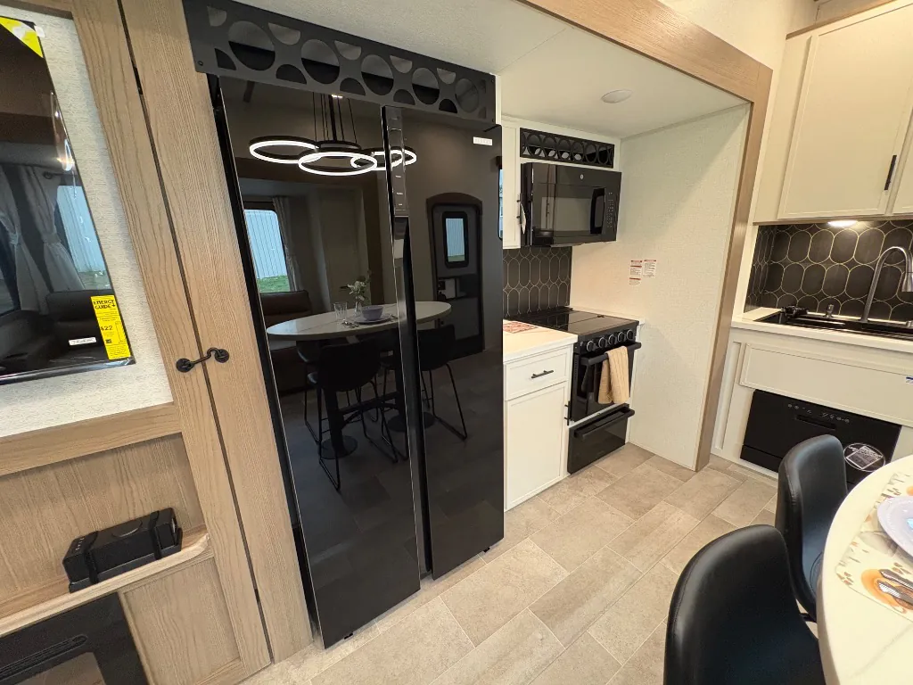 2027 Forest River Impression 36BR3, Photos photo 16