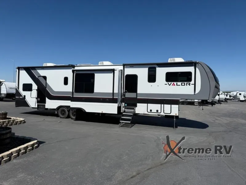 2025 Alliance RV Valor 44V14 - Photo 2