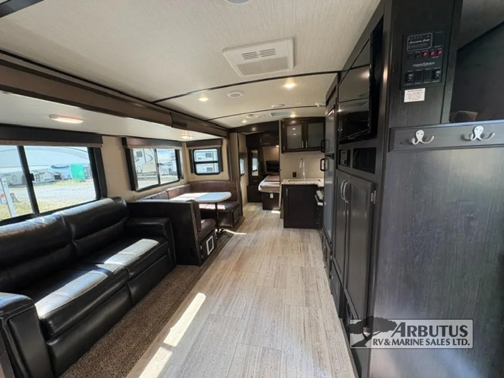 2018 Grand Design Imagine 2600RB, Photos photo 15