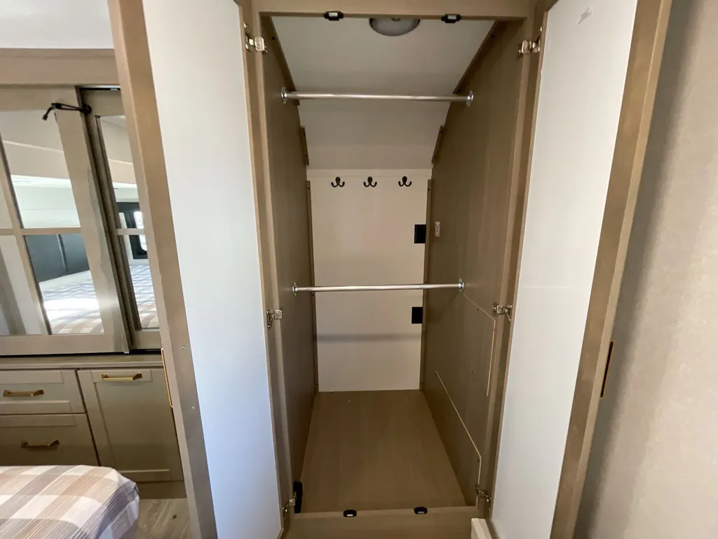 2026 Jayco Eagle 321RSTS, Photos photo 33
