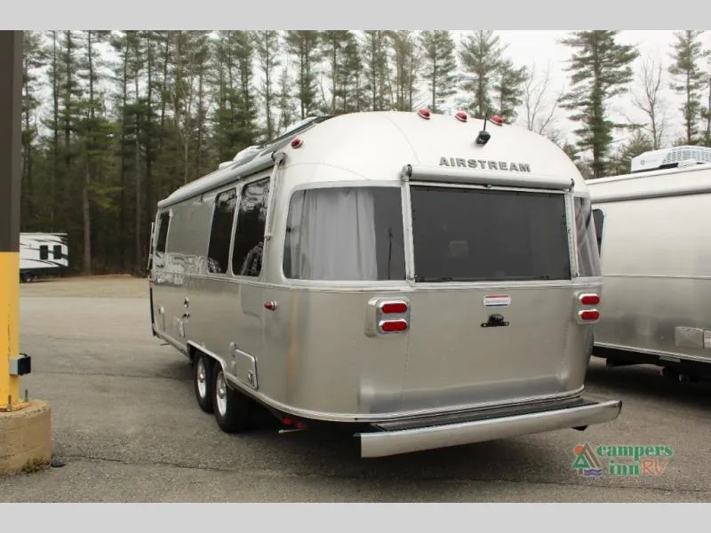 2024 Airstream International 25FB - Photo 4