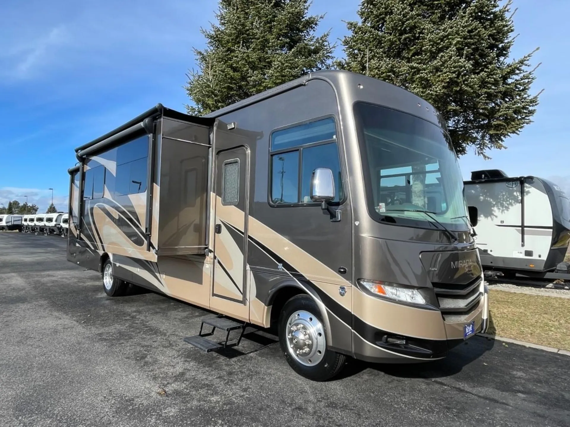 2017 Coachmen RV Mirada 37SB - Photo 2