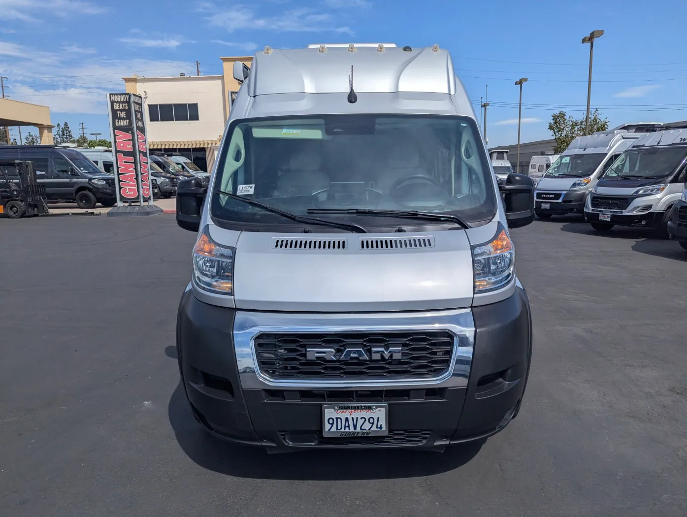 2023 Thor Motor Coach Rize 18A - Photo 3
