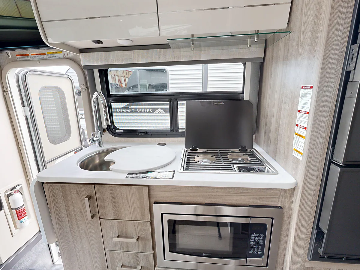 2025 Thor Motor Coach Compass 24KB - Photo 4