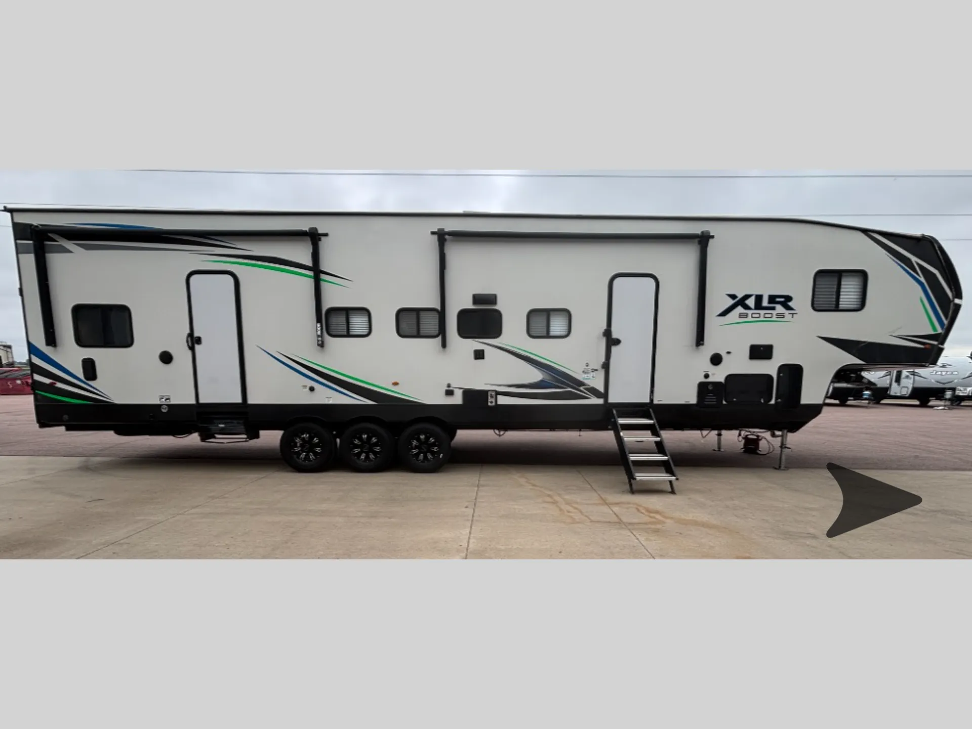 2022 Forest River XLR Boost 36TSX16 - Photo 4