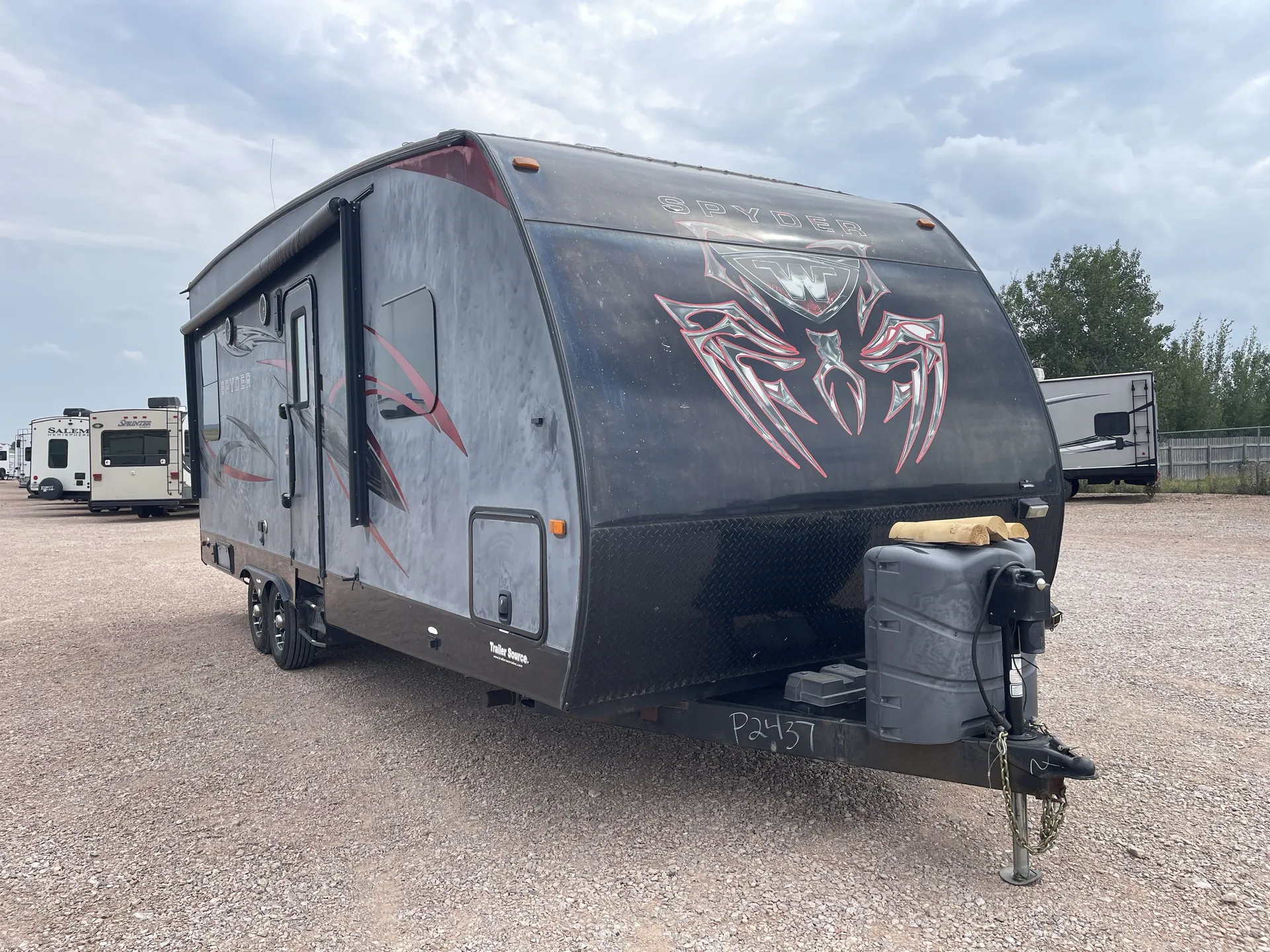 2016 Winnebago Spyder 24FQ - Photo 2