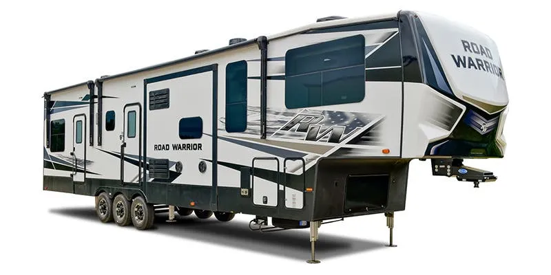 Road Warrior RW 351 exterior