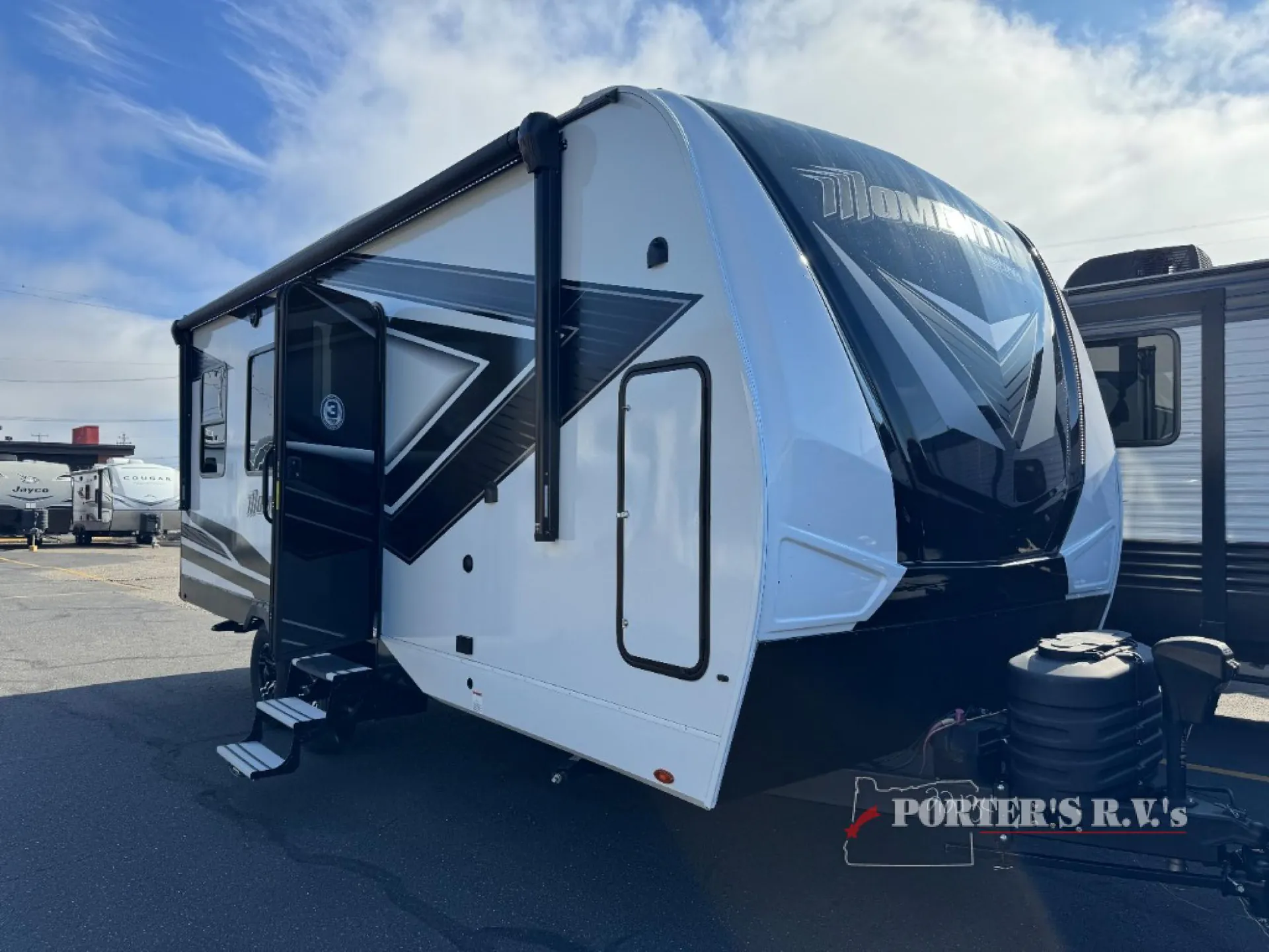 2025 Grand Design Momentum G-Class 21G - Photo 4